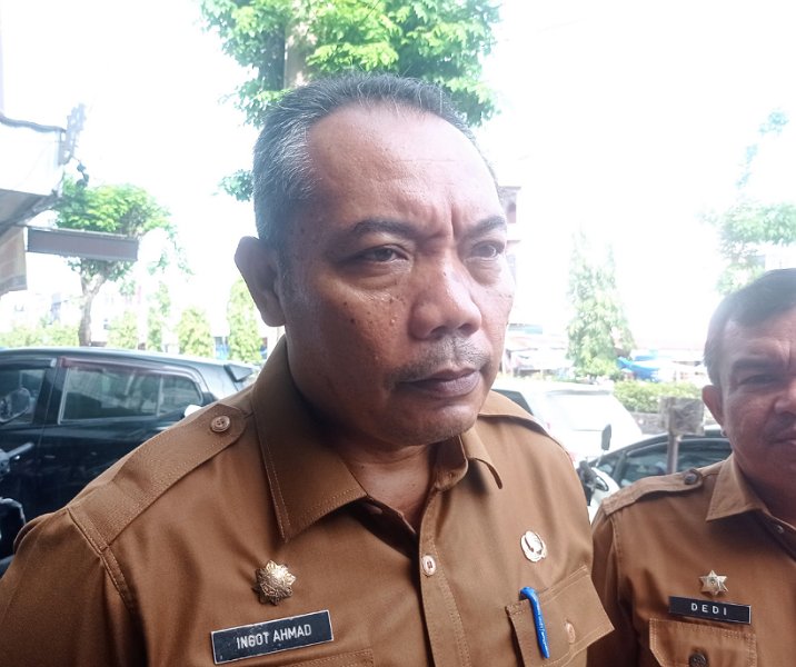 Kepala Disperindag Pekanbaru Ingot Ahmad Hutasuhut. Foto: Surya/Riau1.