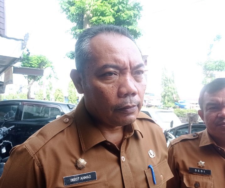 Kepala Disperindag Pekanbaru Ingot Ahmad Hutasuhut. Foto: Surya/Riau1.