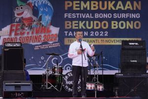 Pembukaan Festival Bono Surfing 2022