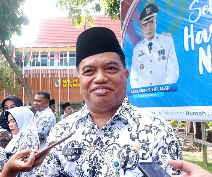 Kepala Disnaker Abdul Jamal. Foto: Surya/Riau1.