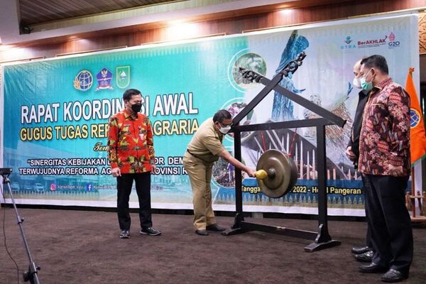 Pembukaan Rapat Koordinasi Akhir Gugus Tugas Reforma (GTRA) Provinsi Riau