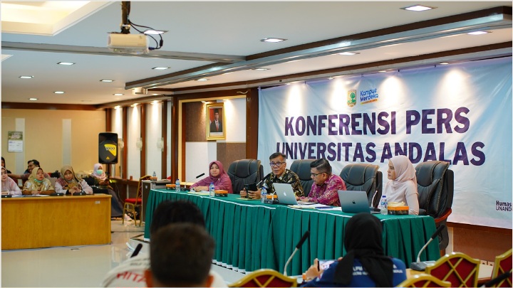 Konferensi pers Satuan Tugas (Satgas) Pencegahan dan Penanganan Kekerasan Seksual (PPKS) Universitas Andalas (Unand)