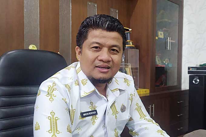 Kepala Disnakertrans Provinsi Riau, Imron Rosyadi