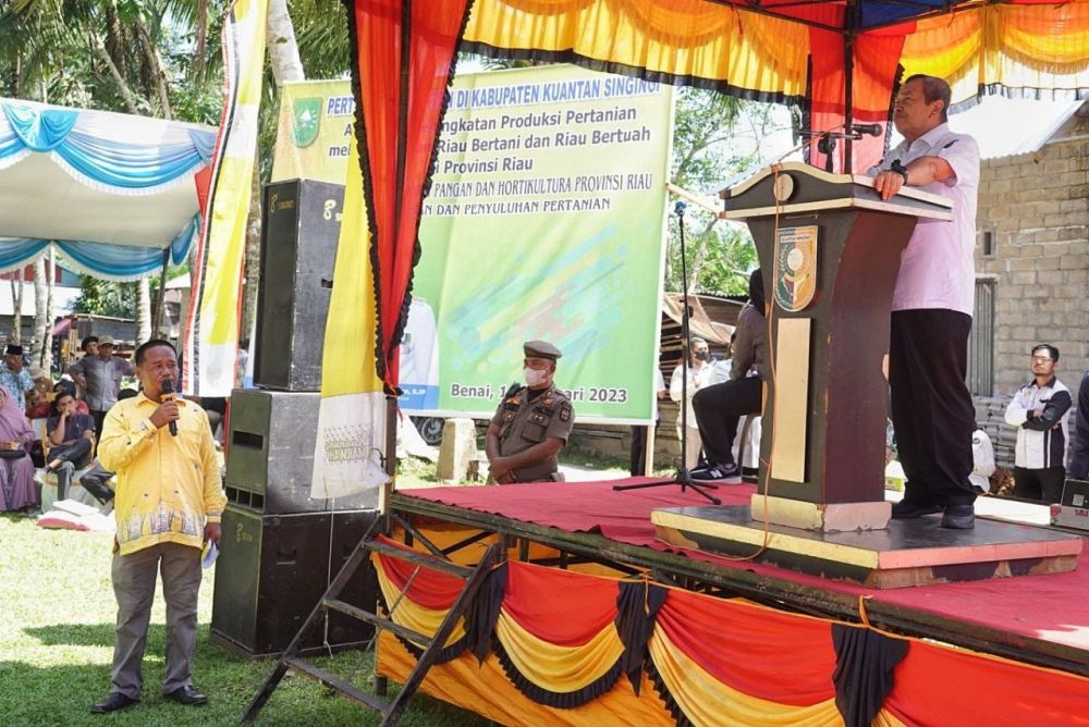 Gubri saat kunker di Kuantan Singingi