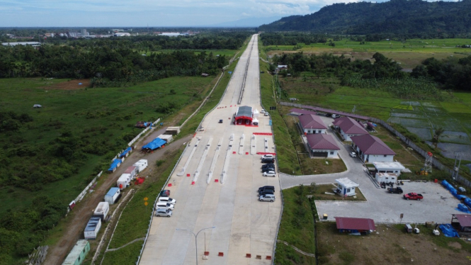 Tol Padang-Sicincin