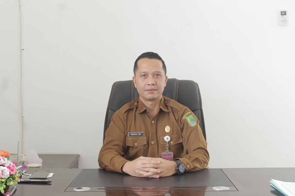 Kepala Diskominfotiks Rohil, Indra Gunawan