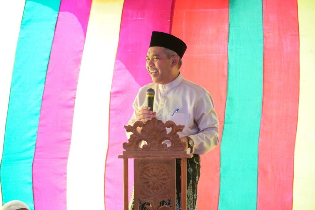 Pj Bupati Kampar, Dr Kamsol