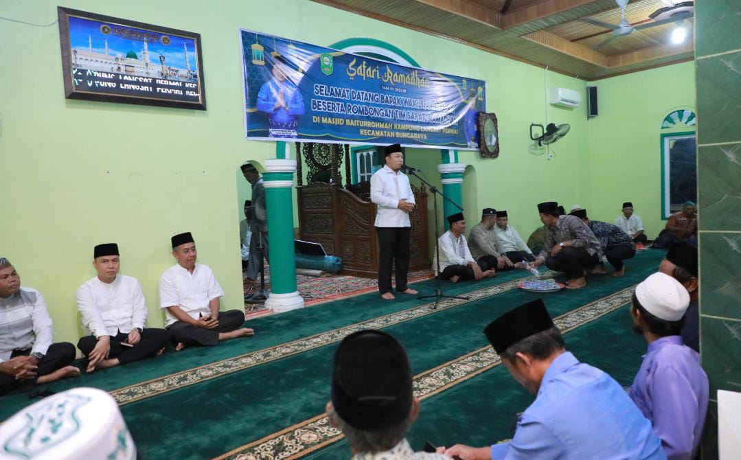 Safari Ramadhan wabup Siak, Husni Merza di Bungaraya