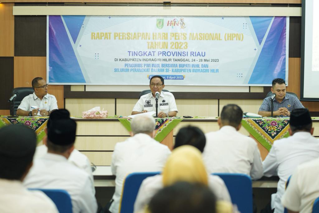 Bupati Inhil, HM Wardan pimpin rapat persiapan peringatan HPN di Inhil