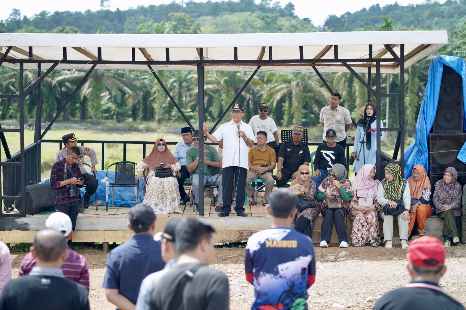 Bupati HM Wardan dalam arahannya