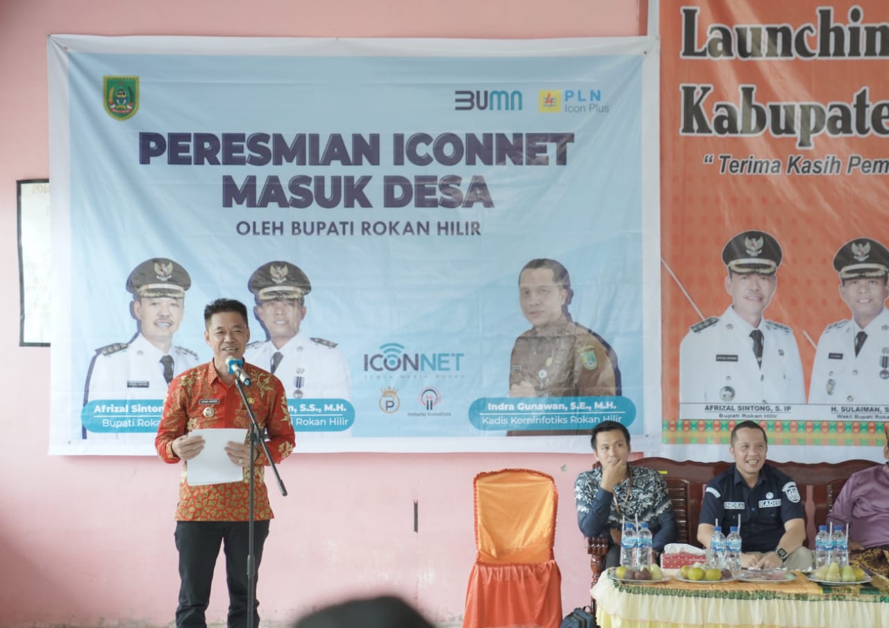 Saat peluncuran program internet murah di Rohil belum lama ini