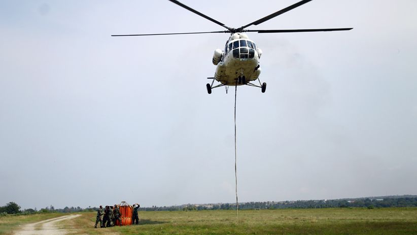 Helikopter Water Bombing