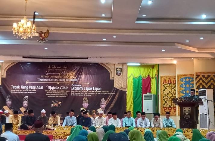 Gubri Syamsuar hadiri majelis zikir milad LAMR