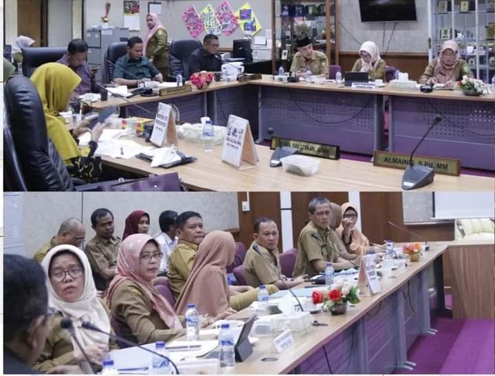 RDP Komisi II DPRD Riau dengan Dinas Perkebunan
