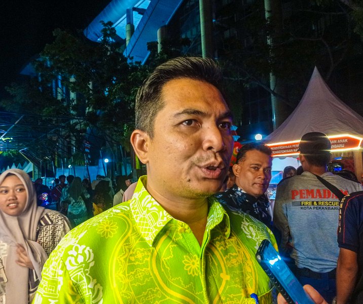 Ketua Panitia Pekanraya sekaligus Kepala Disperindag Zulhelmi Arifin. Foto: Surya/Riau1.