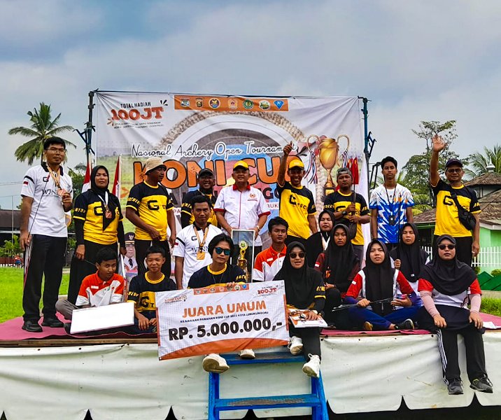 Tim Panahan Pekanbaru meraih juara umum di Kejurnas Archery Open Tournament KONI Cup di Lubuklinggau, Sumatera Selatan. Foto: Istimewa.