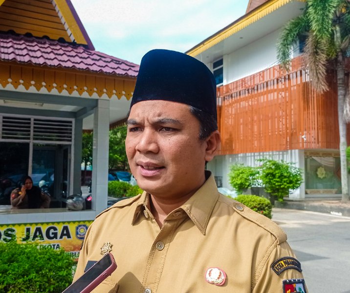 Kepala Disperindag Pekanbaru Zulhelmi Arifin. Foto: Surya/Riau1.