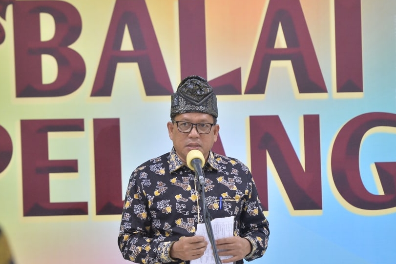 Kepala BKD Riau, Ikhwan Ridwan