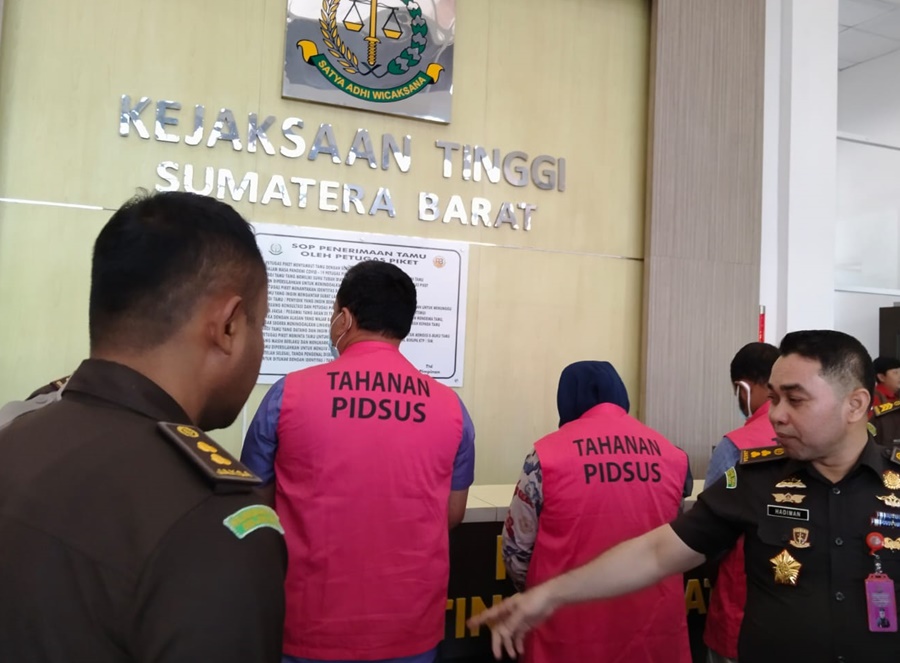 Keterangan pers kasus pengadaan sapi Disnakkeswan Sumbar