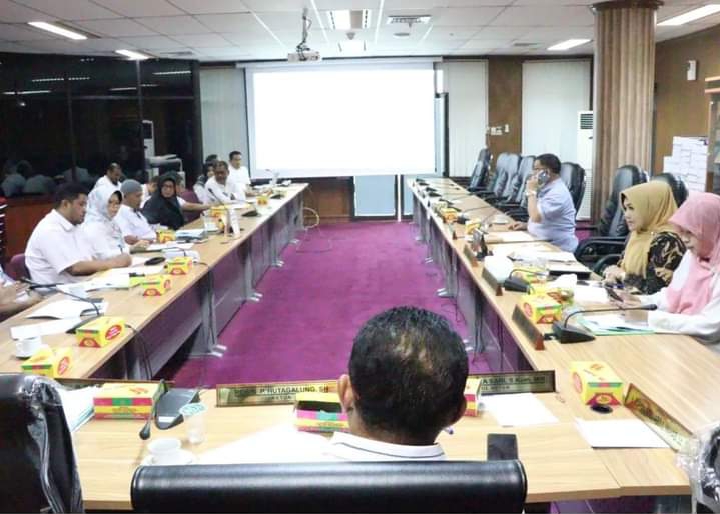 Komisi V RDP Dengan PMD dan Dukcapil Riau
