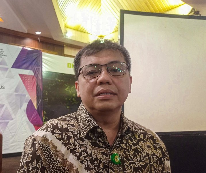 Direktur Pengelolaan Sampah Direktorat Jenderal PSLB3 KLHK Novrizal Tahar di sela-sela sosialisasi Sampah Spesifik, Kamis (10/8/0/2023). Foto: Surya/Riau1.