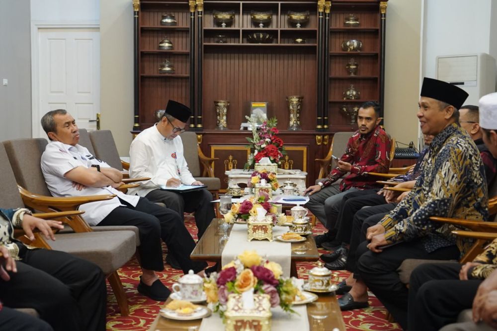 Pertemuan Forum Muadzin Seluruh Indonesia dengan Gubri Syamsuar