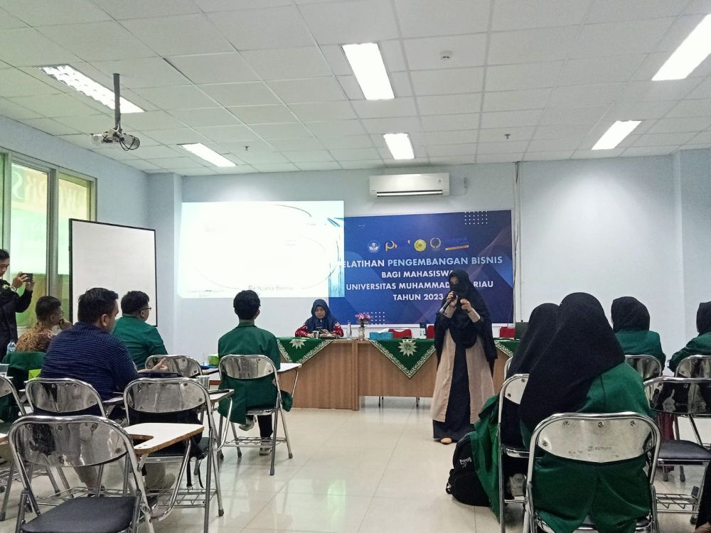 Saat pelatihan pengembangan bisnis di UMRI