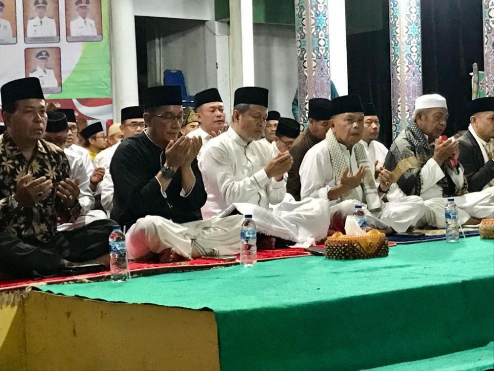 Kenduri Sekampung di Meranti