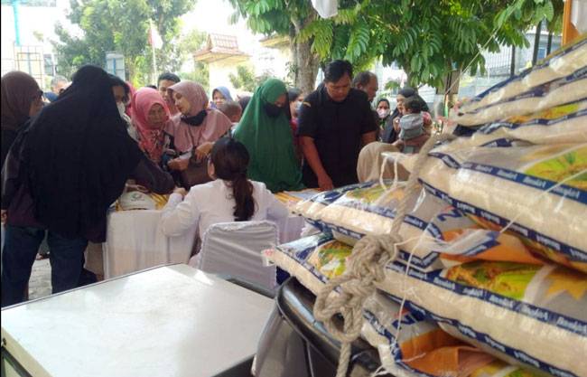 Operasi Pasar Murah Pemprov Riau