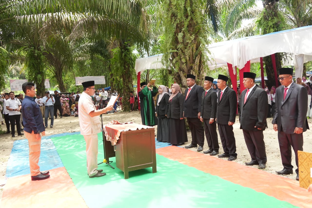 Pelantikan sejumlah Pj Kades di Kuansing