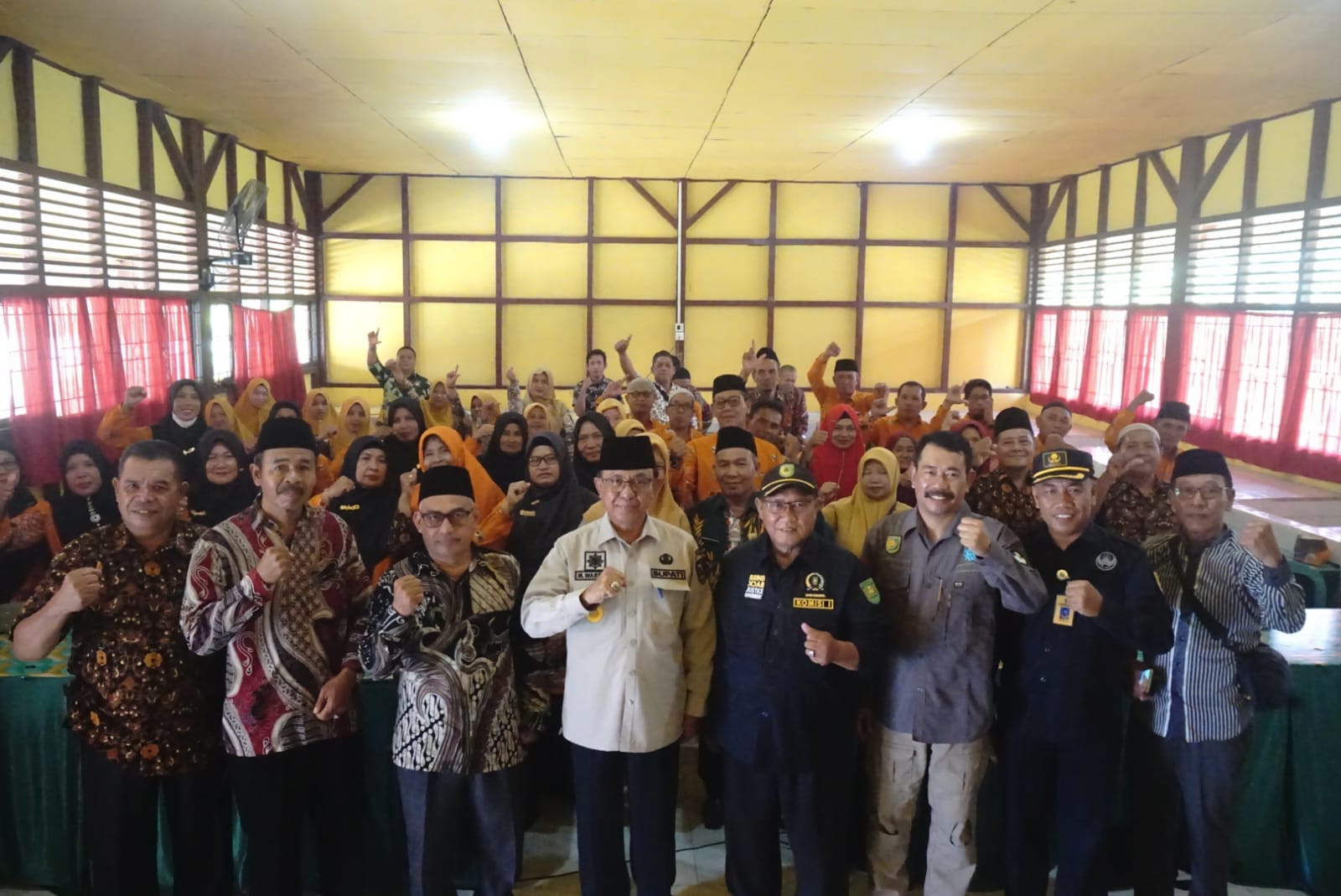 Kunjungan Kerja HM Wardan di Kecamatan Gaung Anak Serka