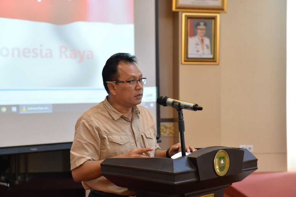 Kepala BKD Riau, Ikhwan Ridwan