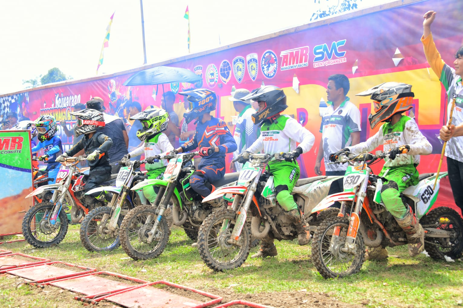 Kejuaraan Grasstrack dan Motocross Piala Bupati Cup I