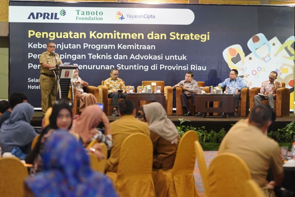 Wagubr Edy Natar dalam arahannya saat penguatan strategi penurunan stunting