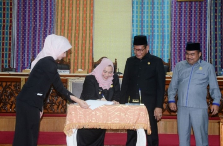 Rapat paripurna APBD Kabupaten Bengkalis.