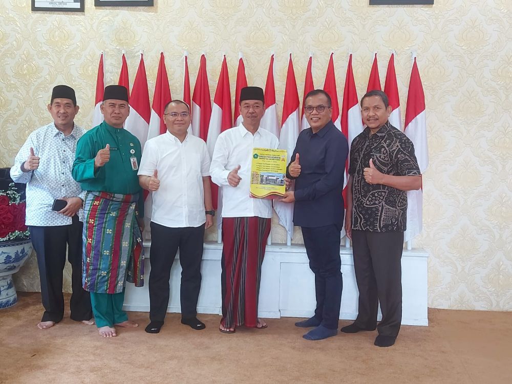 Usai penandatanganan MoU Pemkab Rohil dengan Rektor Unilak