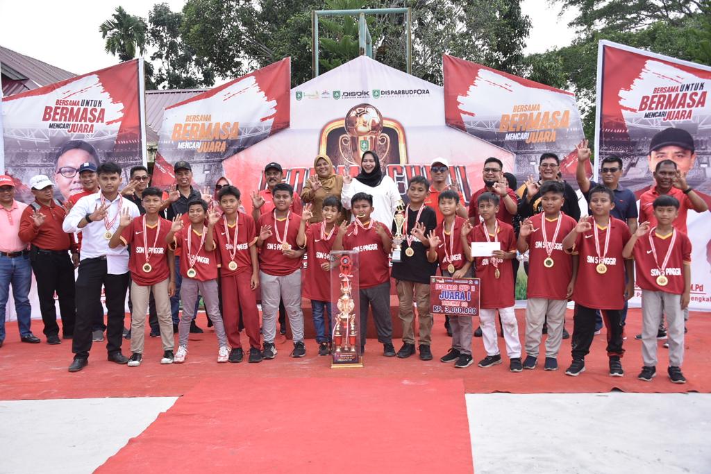 Para juara Turnamen Igornas Cup II di Bengkalis