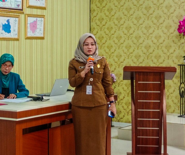 Plt Sekretaris Dinkes Pekanbaru Lima Primadesa. Foto: Surya/Riau1.