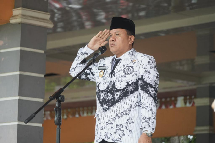 Bupati Kuansing, Suhardiman Amby