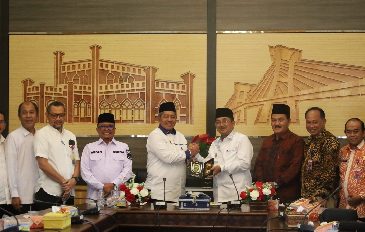 Bupati Tanjung Jabung Barat Jambi kunjungi kabupaten Siak