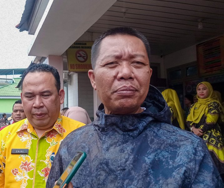 Sekdako Pekanbaru Indra Pomi Nasution. Foto: Surya/Riau1.