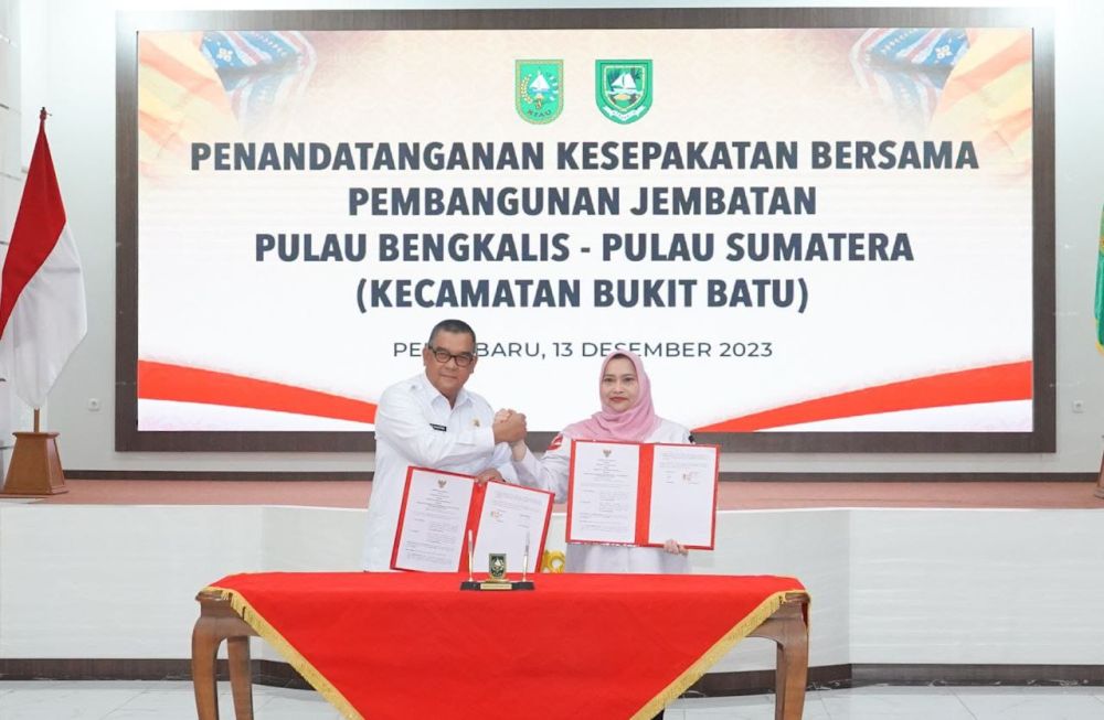 Usai penandatanganan kesepakatan bersama pembangunan jembatan Bengkalis-Pulau Sumatera