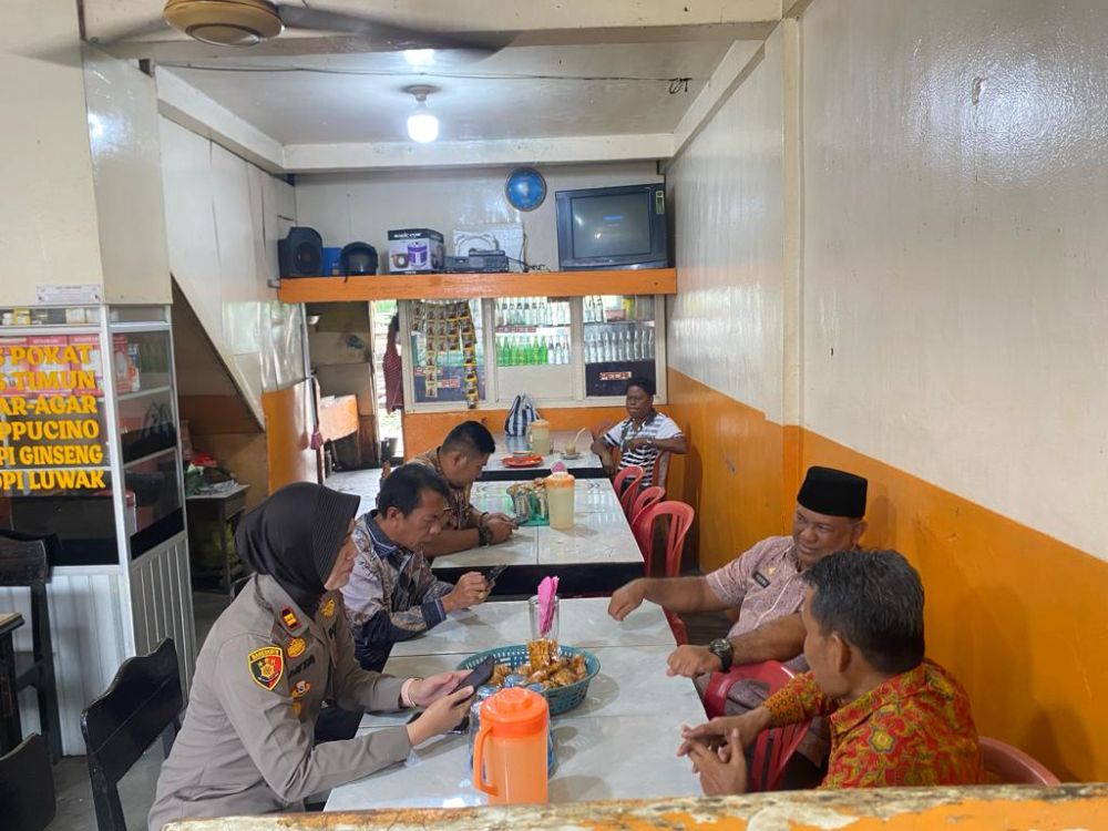 Sekda Kampar bersama Kapolsek Bangkinang Barat