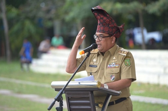 Gubernur Riau, Edy Natar