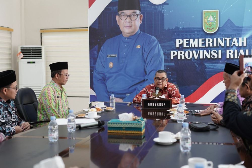 Pertemuan Gubri Edy dengan pengurus Aliansi Penyelenggaraan Perguruan Tinggi Swasta se-Provinsi Riau