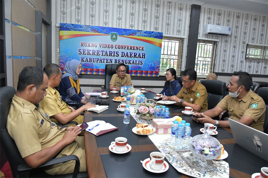 Rapat membahas kasus rubella dan imunisasi