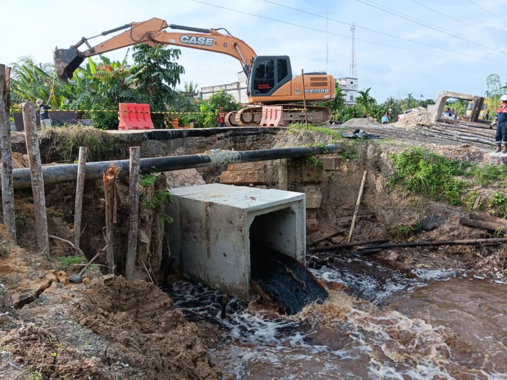 Perbaikan box culvert di Sika akibat longsor