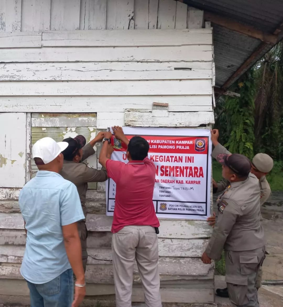 Warung remang-remang di Tapung disegel tim yustisi