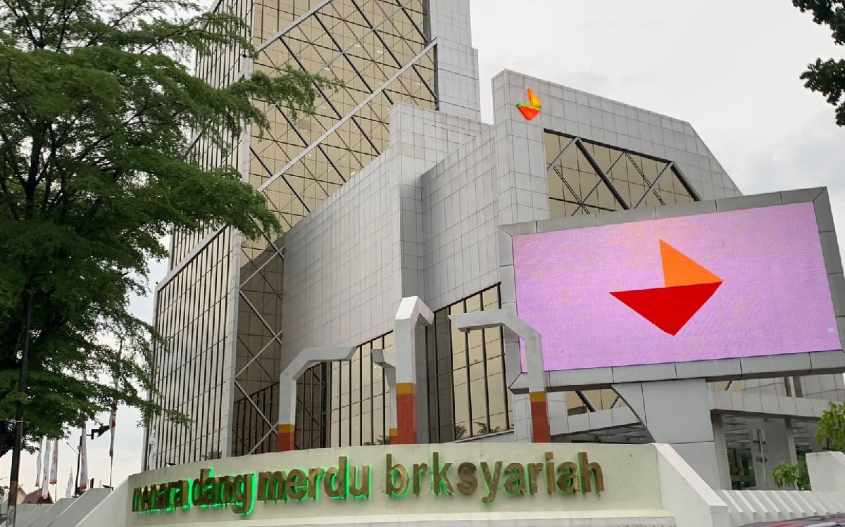 Kantor Pusat Bank Riau Kepri (BRK) Syariah