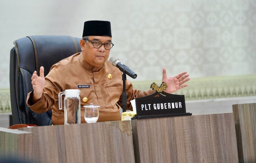 Gubernur Riau, Edy Natar